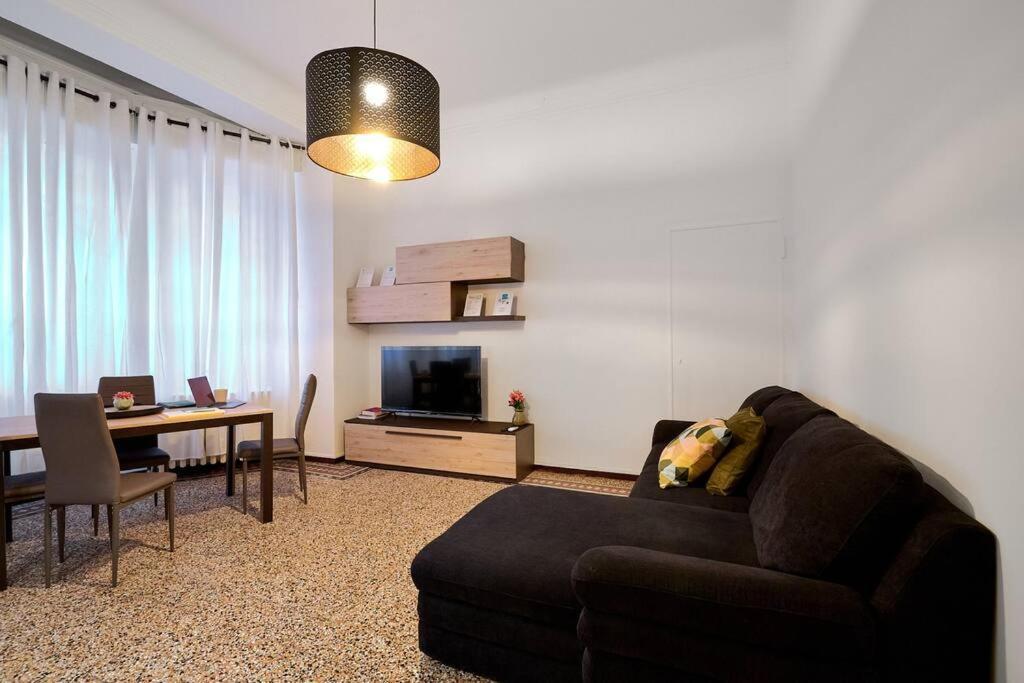 Isola Suite-hosted By Sweetstay Appartamento *